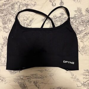 DFYNE Black Sports Bra